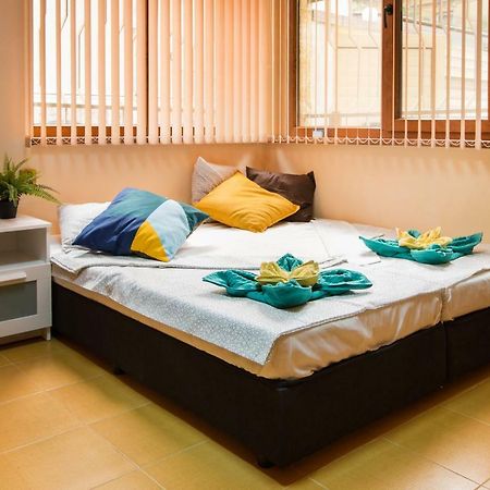 The Rocky House - Central & Private 2Bdr By Flat Mаnager Plovdiv Esterno foto
