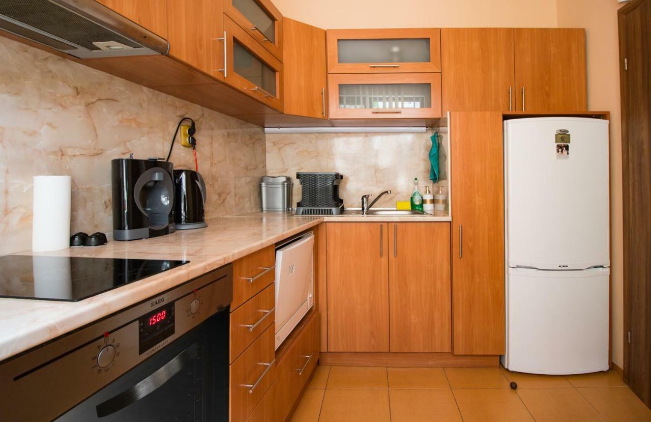 The Rocky House - Central & Private 2Bdr By Flat Mаnager Plovdiv Esterno foto