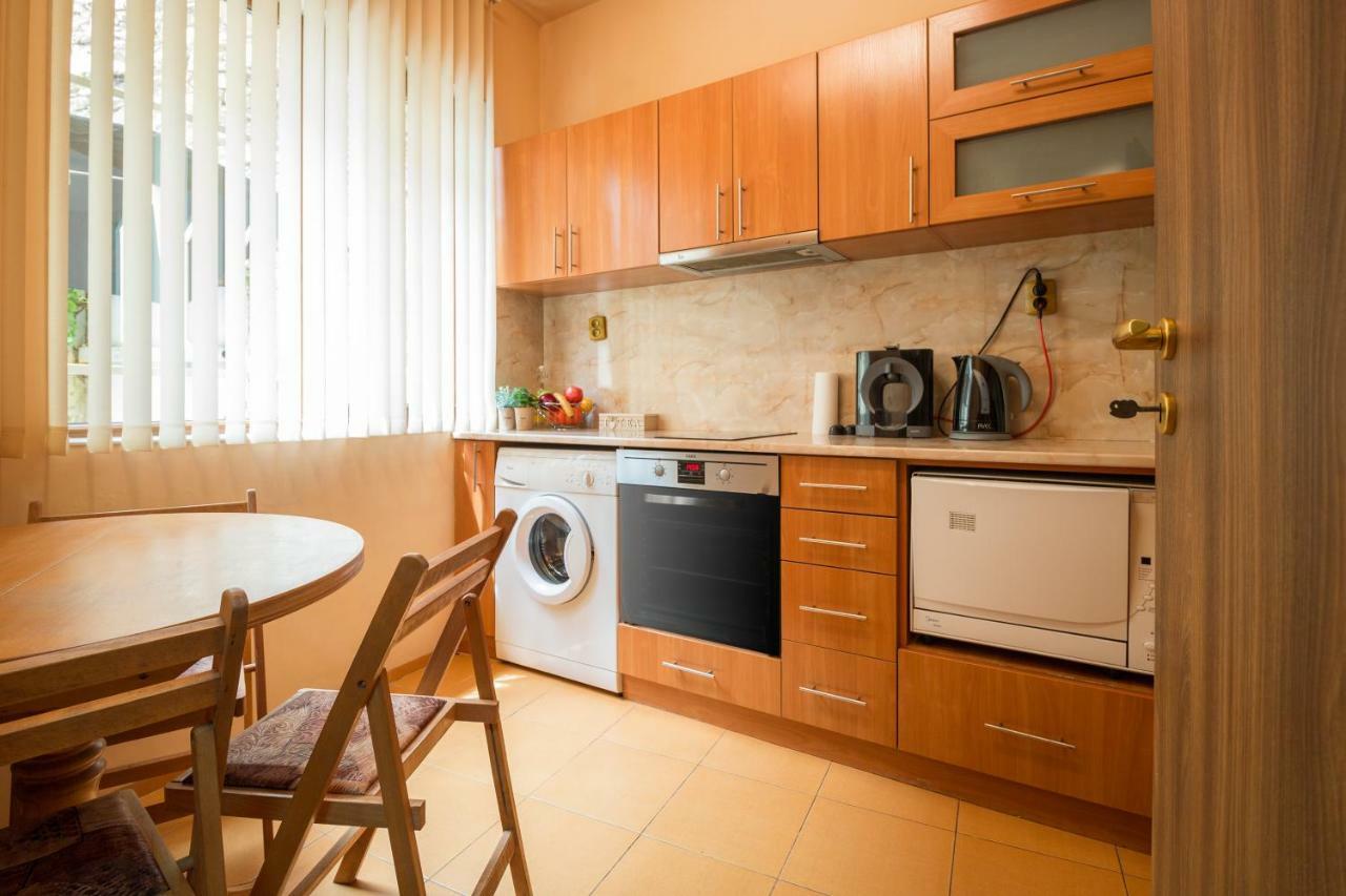 The Rocky House - Central & Private 2Bdr By Flat Mаnager Plovdiv Esterno foto