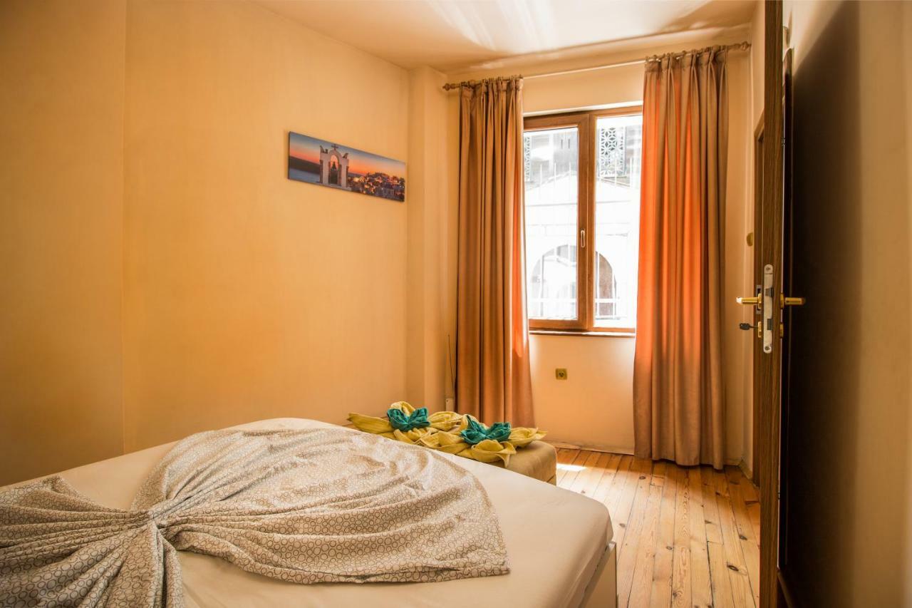 The Rocky House - Central & Private 2Bdr By Flat Mаnager Plovdiv Esterno foto